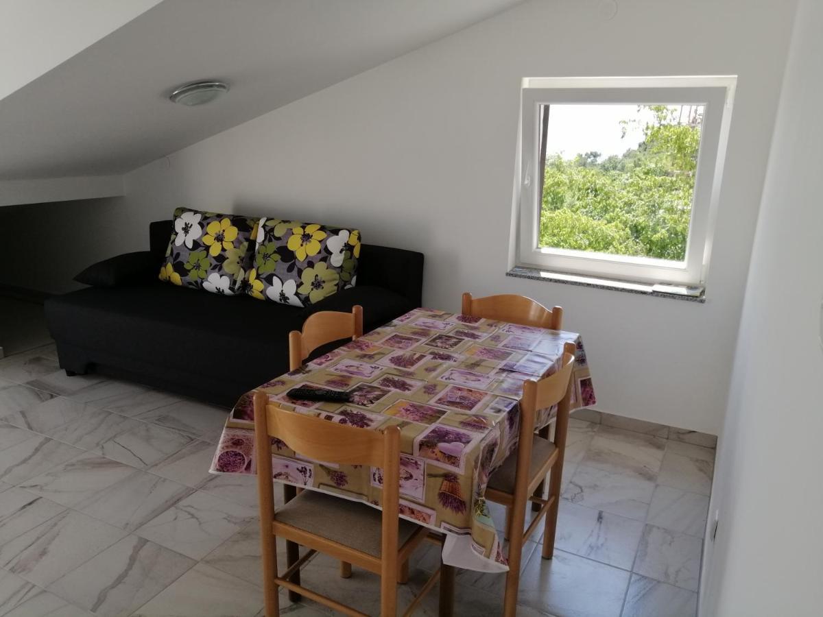 Apartmani Irena Veprinac Extérieur photo