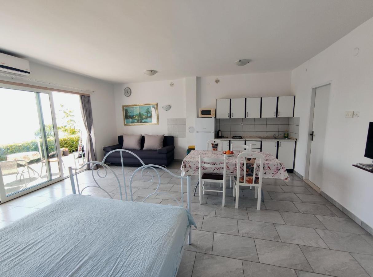 Apartmani Irena Veprinac Extérieur photo