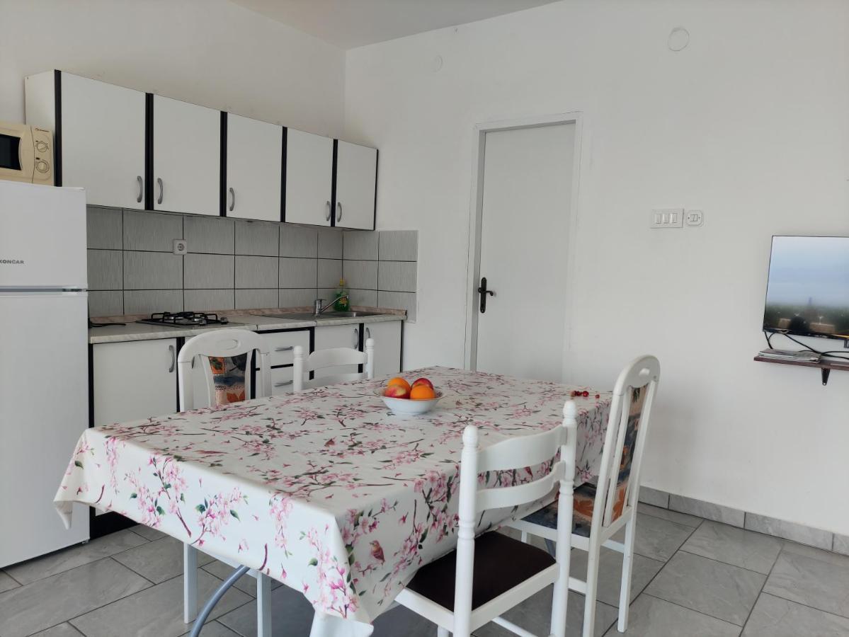 Apartmani Irena Veprinac Extérieur photo