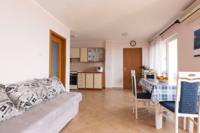 Apartmani Irena Veprinac Extérieur photo